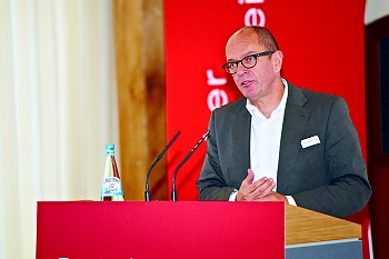 preisverleihung_001_350